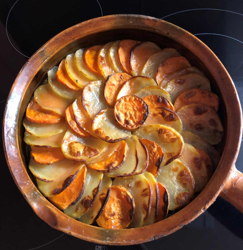 Cocotte d'agneau patate douce et pommes de terre