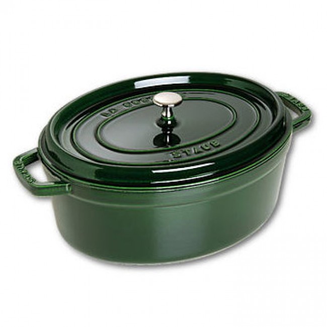 Cocotte en fonte ovale émaillée 31 cm vert basilic - Vitamines - Staub