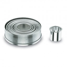 Lot de 9 découpoirs ronds unis inox 4 à 12cm